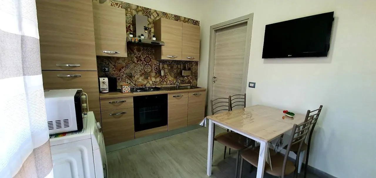 Casa Gio - Appartamenti Vacanze Villaggio Azzurro 0*,